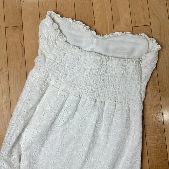 NWT AIYANA City Break Mini Dress White Eyelet Strapless Size Large - Picture 8 of 16